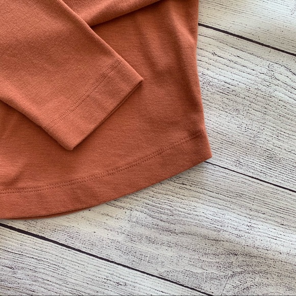 Free People Satin Bow Long Sleeve Top Size Medium - Picture 4 of 10